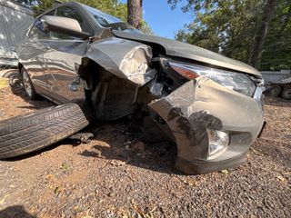2018 Chevrolet Equinox LT - Primary Damage Right Image